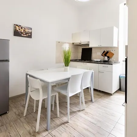 Free Parking & Netflix - Comfort Gambini