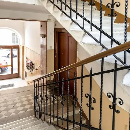 Free Parking & Netflix - Comfort Gambini