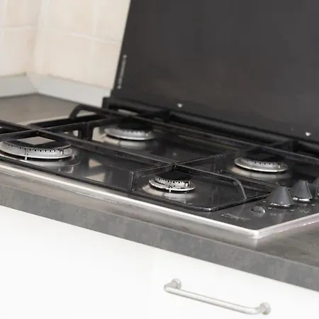 Free Parking & Netflix - Comfort Gambini Trieste