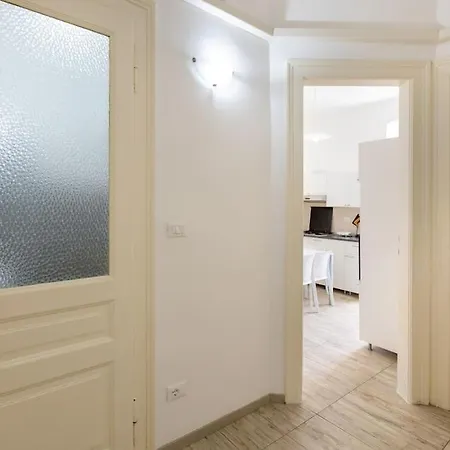 Free Parking & Netflix - Comfort Gambini * Trieste